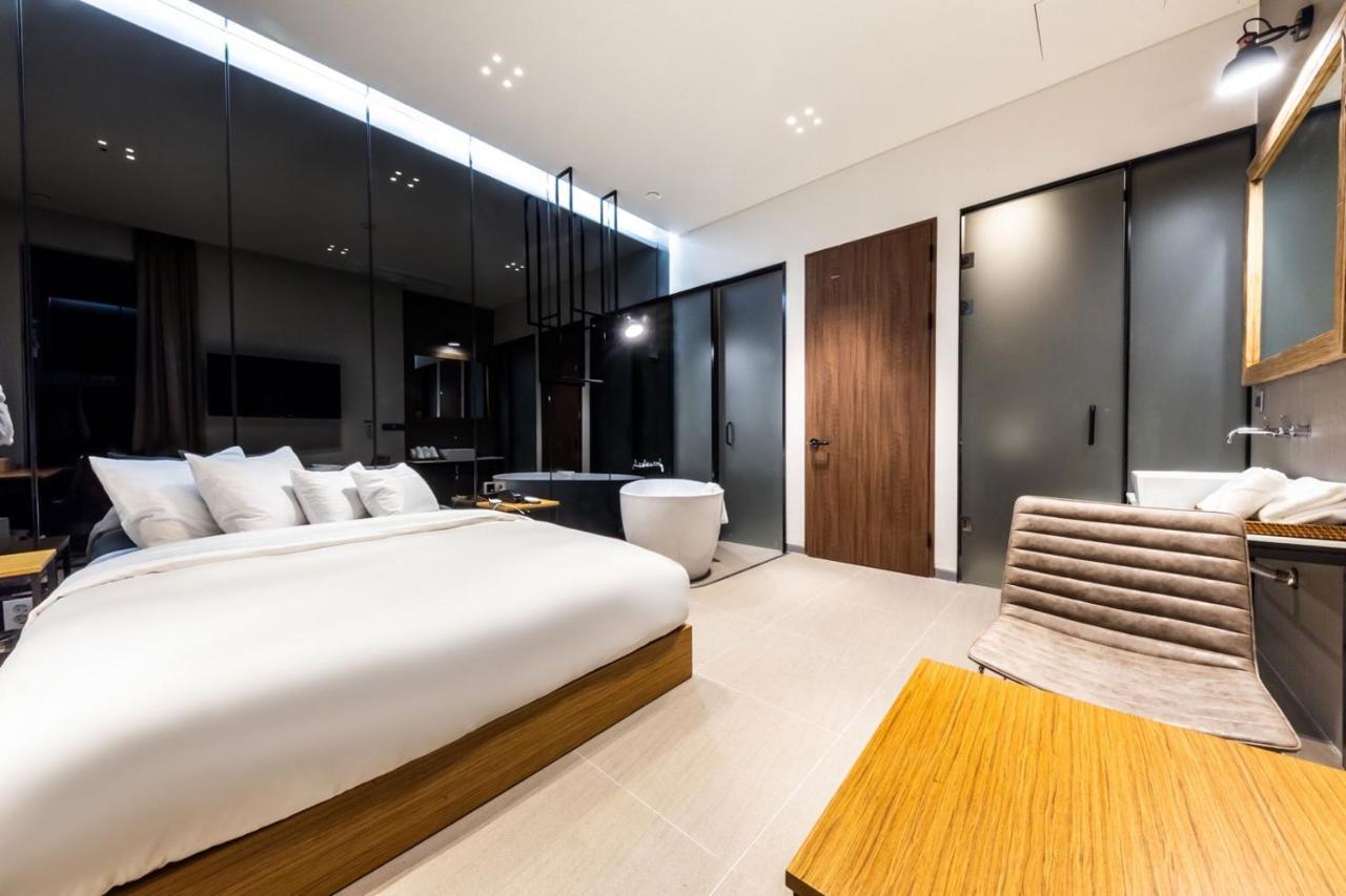 Hotel The Artist Yeonsinnae Seul